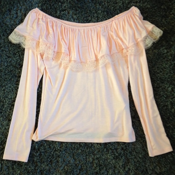 Hollister Tops - NWOT Hollister Blouse